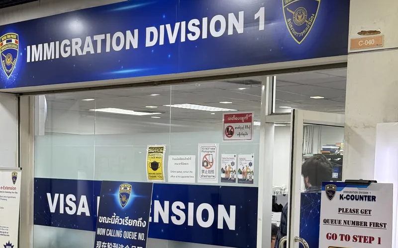 Visa extension office at Immigration Division 1 in Bangkok